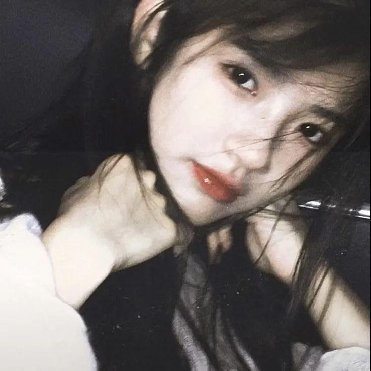 奇光下的秘密 在线观看